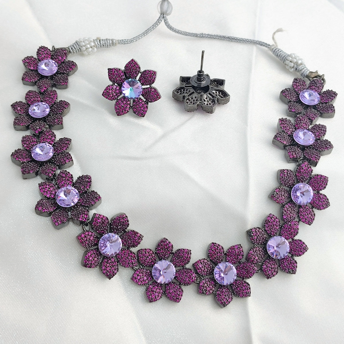 Dahlia Purple Victorian Necklace Set
