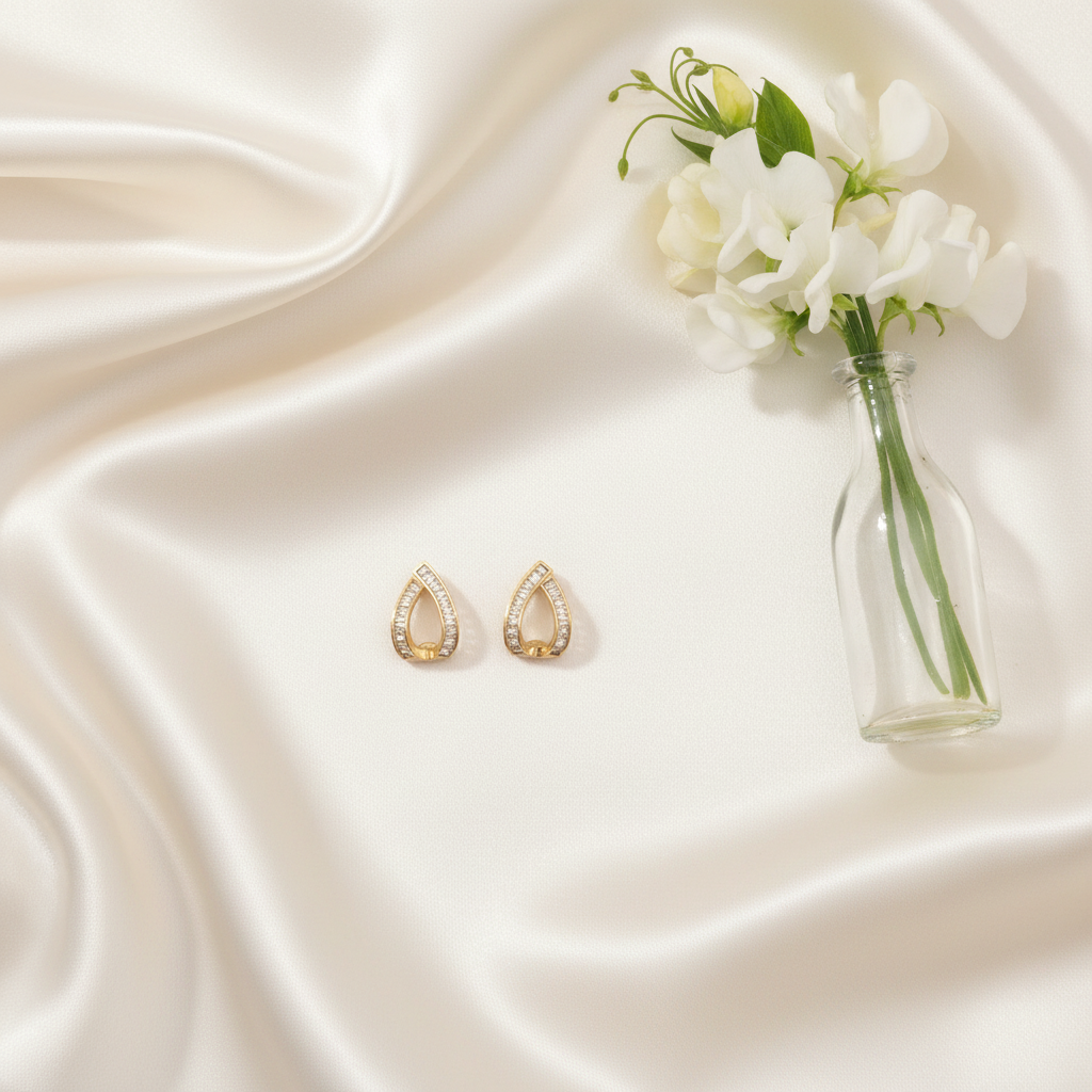 Sura Gold Zirconia Studs