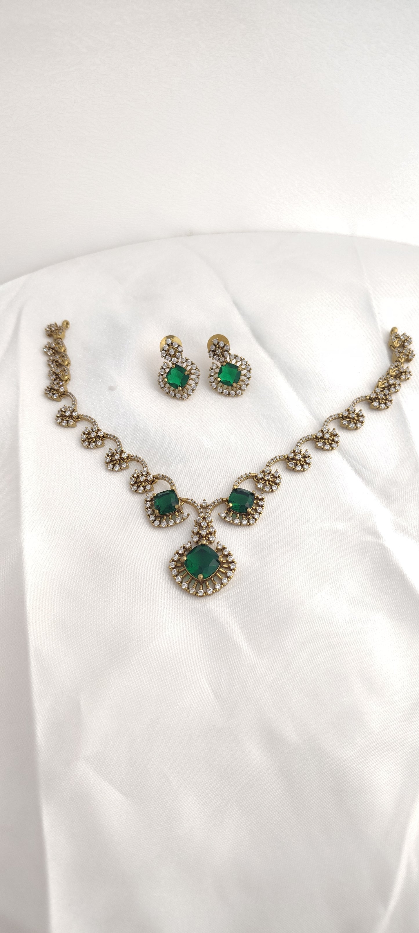 Emerald Green AD Necklace Set