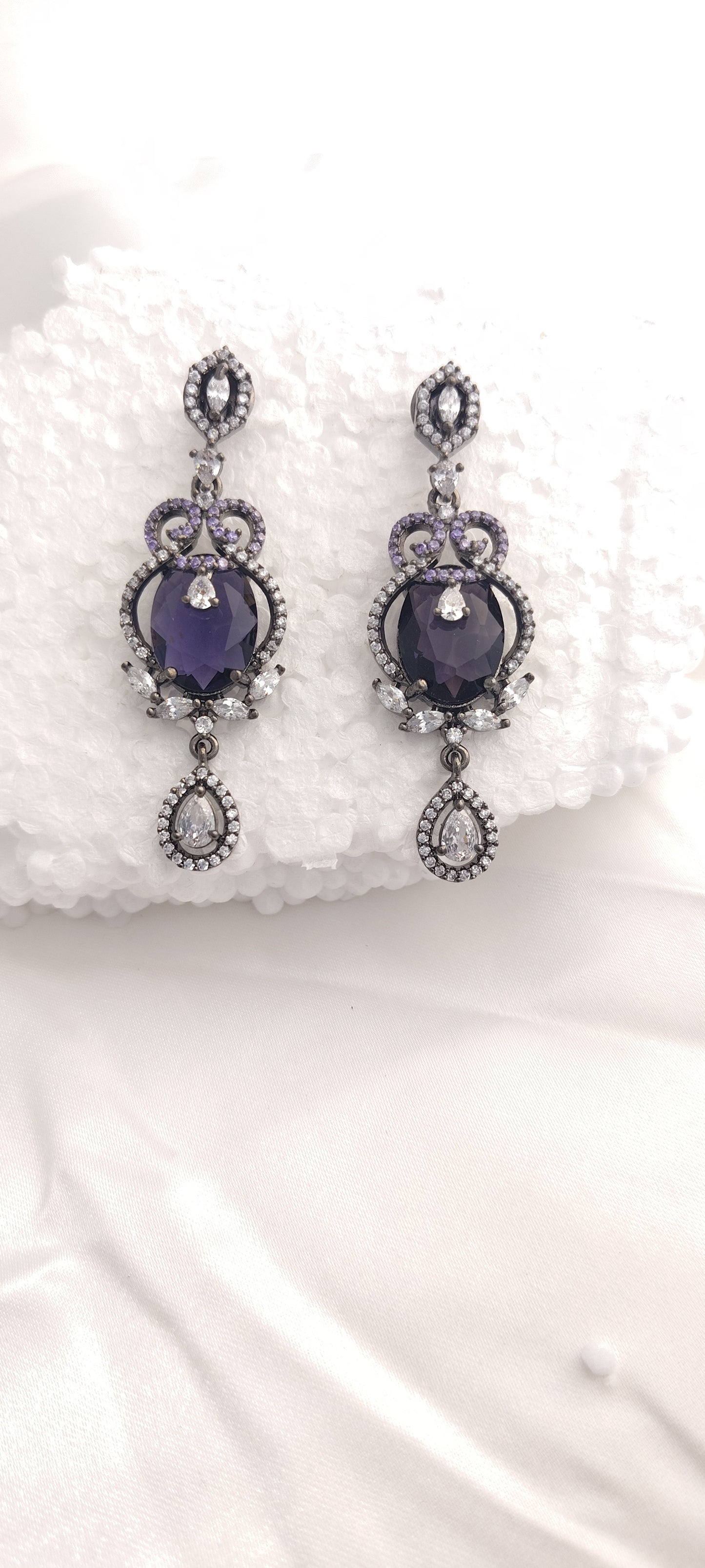 Midnight Violet Glam Drops