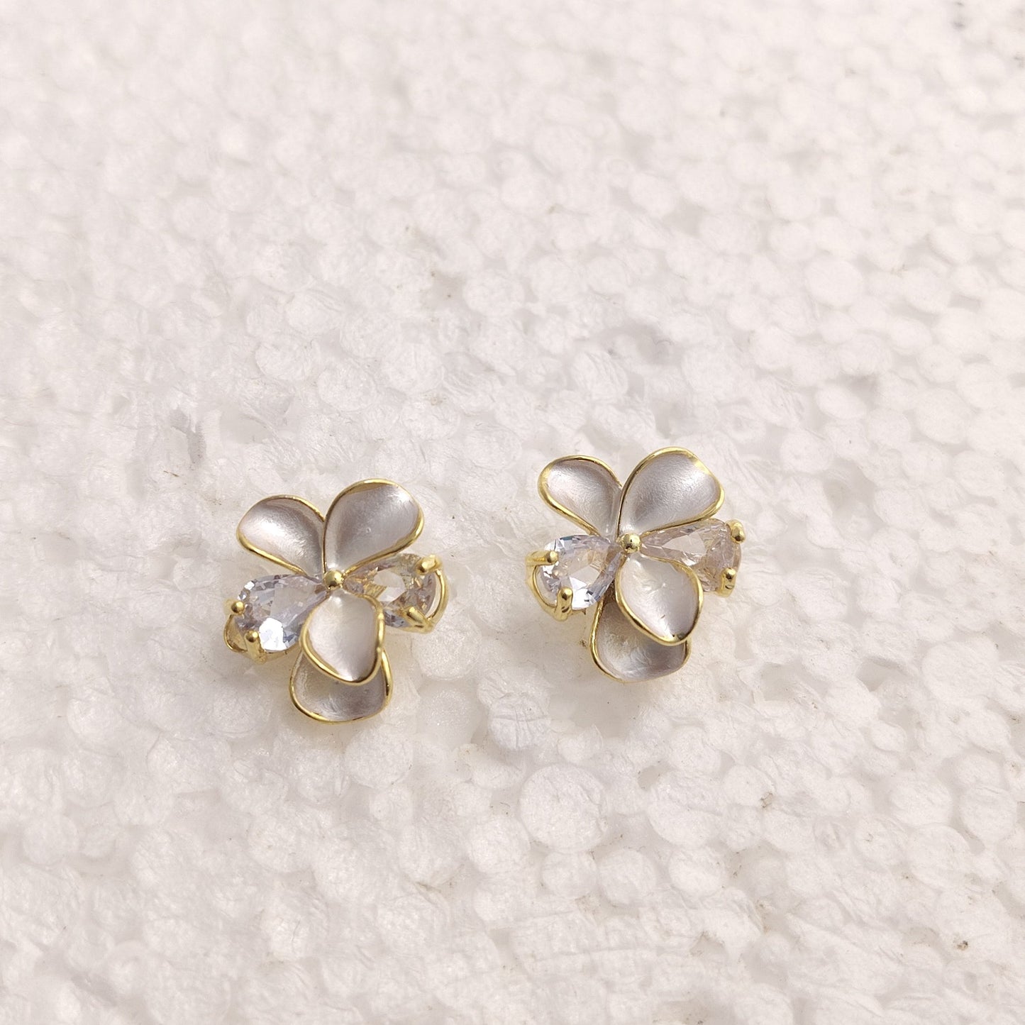 Enamel Petals Stud