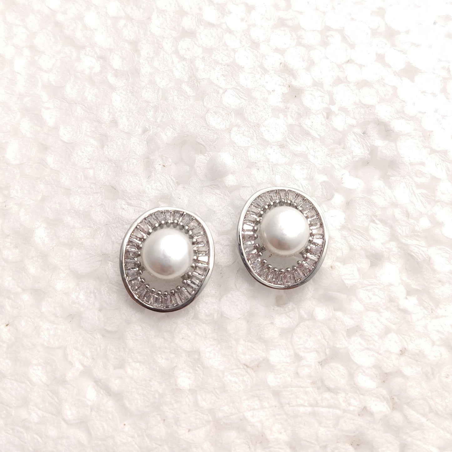 Silver Beaded Pearl Stud