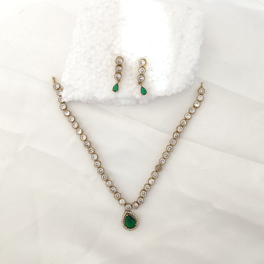 Emerald Solitaire Necklace